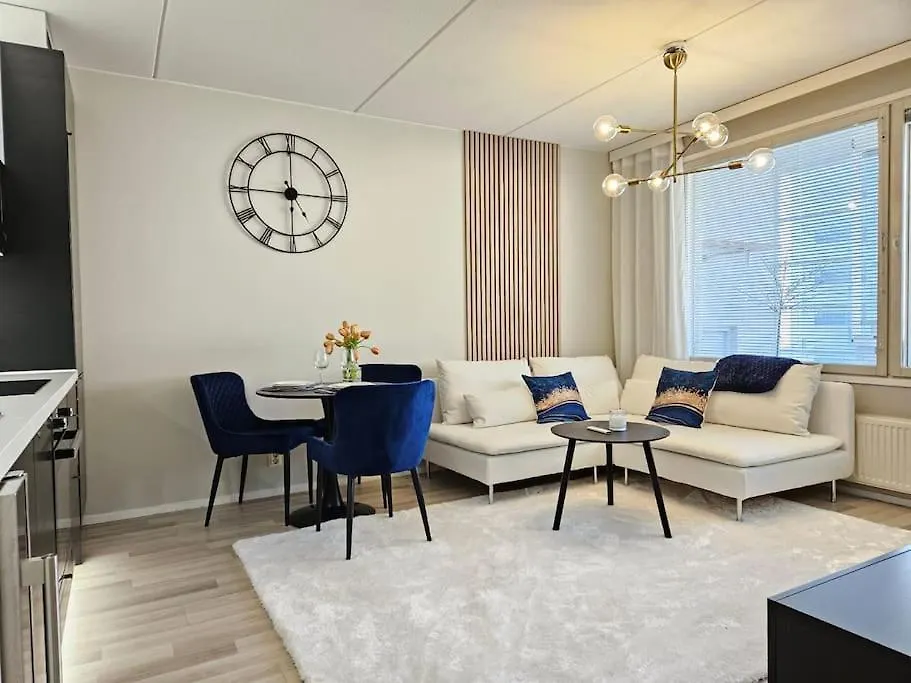 Luxcityhome 300M Metro With Glass Balcony Helsinki Apartment