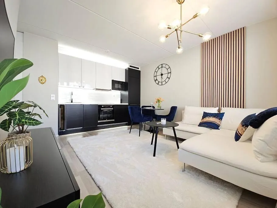 Luxcityhome 300M Metro With Glass Balcony Helsinki